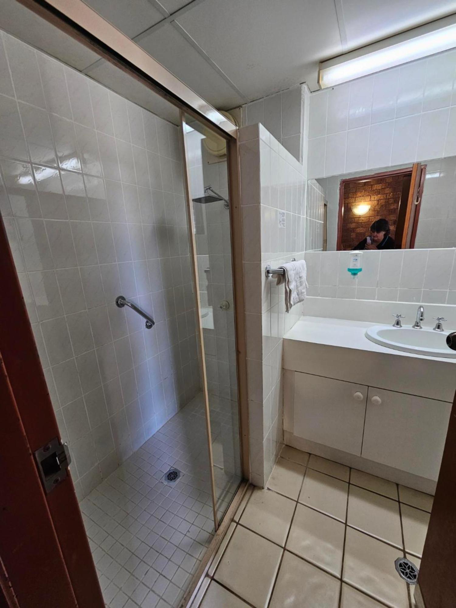 Courtyard Motor Inn Σέπαρτον Εξωτερικό φωτογραφία